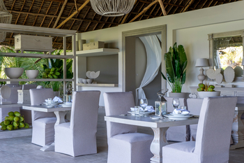 Zawadi Hotel: Restaurant