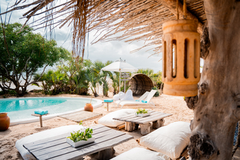 Azura Benguerra Island: Peri Peri Beach Club