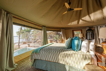 Time + Tide Chongwe Suites: Cassia - Kissen