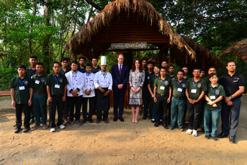 Diphlu River Lodge: Königlicher Besuch