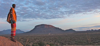 Saruni Samburu: Samburu mit Mt. Ololokwe