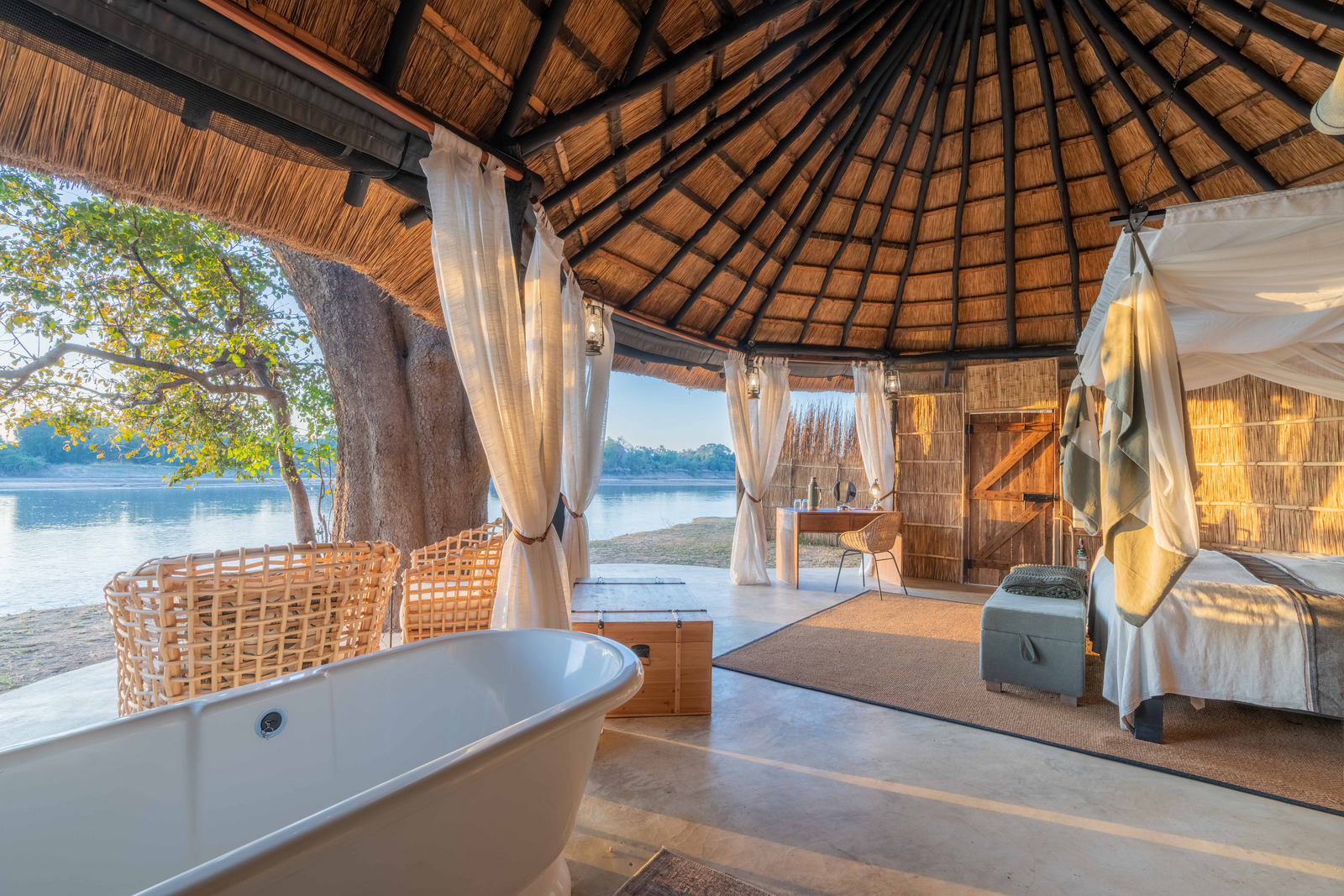 Time + Tide Mchenja Camp Time + Tide Mchenja Camp: Offenes Chalet