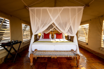 Gham Dhao Lodge Gham Dhao Lodge: Bett mit Moskitonetz