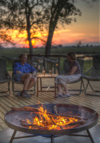 Okuti Camp: Abendstimmung