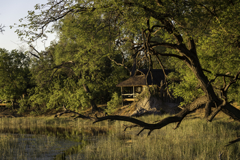 Savuti Camp Savuti Camp: Lage am Channel