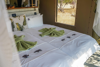 Etosha Oberland Lodge Etosha Oberland Lodge: Bett