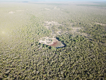 Molori Mashuma: Pfanne vor dem Bau des Camps