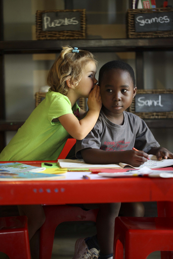 Phinda Mountain Lodge: Spielende Kinder