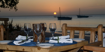 Azura Benguerra Island: Dinner am Strand