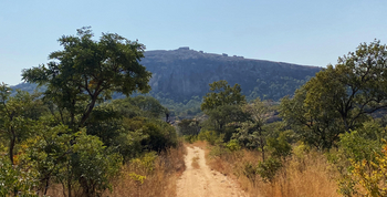 Big Cave Camp Big Cave Camp: Weg