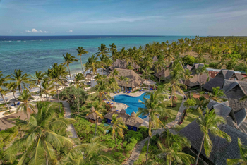 Breezes Beach Club: Hotelanlage von oben