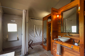 Seba Camp: Gästebad