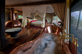 Zarafa Camp: Kupferwanne