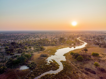 4 Rivers Camp 4 Rivers Camp: Luftbild - Sonnenuntergang