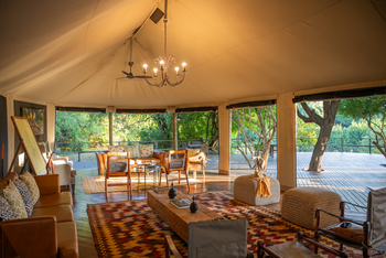 Muzimu Lodge: Lounge