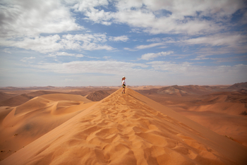 The Desert Grace: Dünenspaziergang