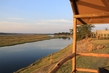 Chobe River Camp: Blick von einer Veranda