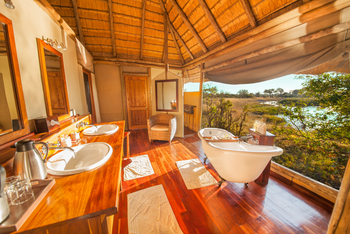 Lagoon Camp Lagoon Camp: Sonne im Bad