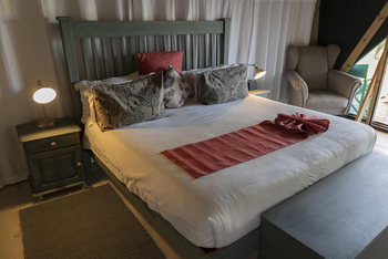 Tlouwana Camp Tlouwana Camp: Doppelbett