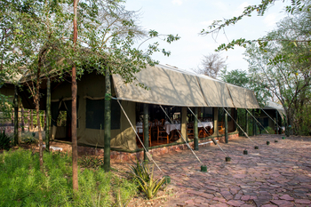 Kirawira Serena Camp: Hauptzelt