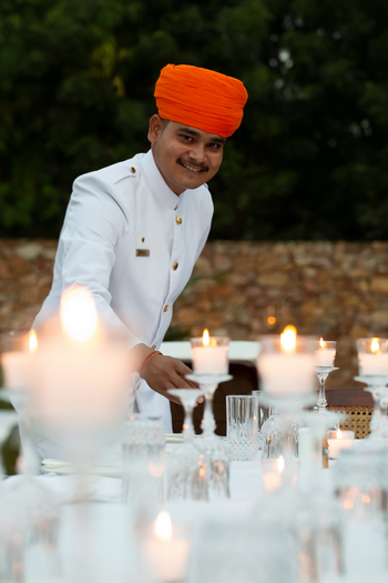 Sujan Sher Bagh: Gedeckter Tisch