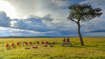 Naibor Camp: Sundowner Set-up