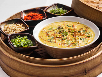 Radisson Blue New Delhi Dwarka: Indian Curry