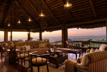 Elewana Serengeti Pioneer Camp: Sofas