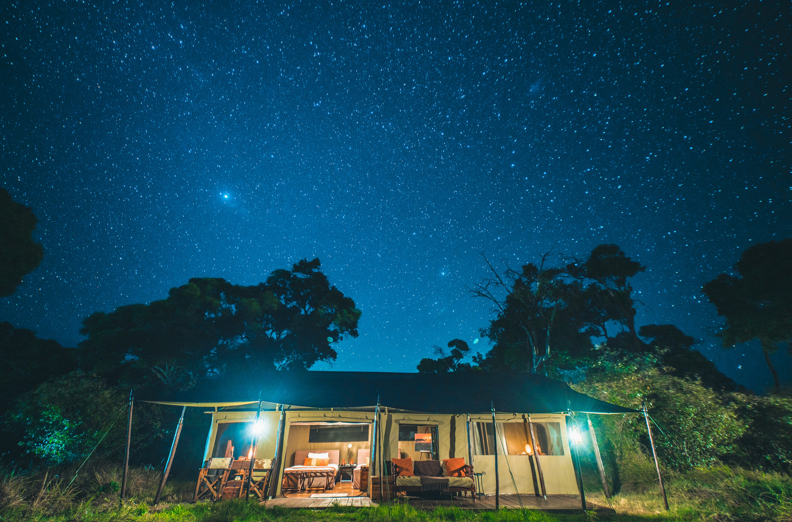 Lemala Mara and Ndutu Tented Camp Lemala Mara and Ndutu Tented Camp: Gästezelt bei Nacht