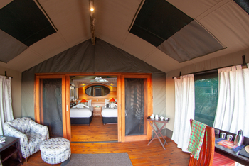 Rra Dinare Camp: Schiebetüren mit Moskitonetz