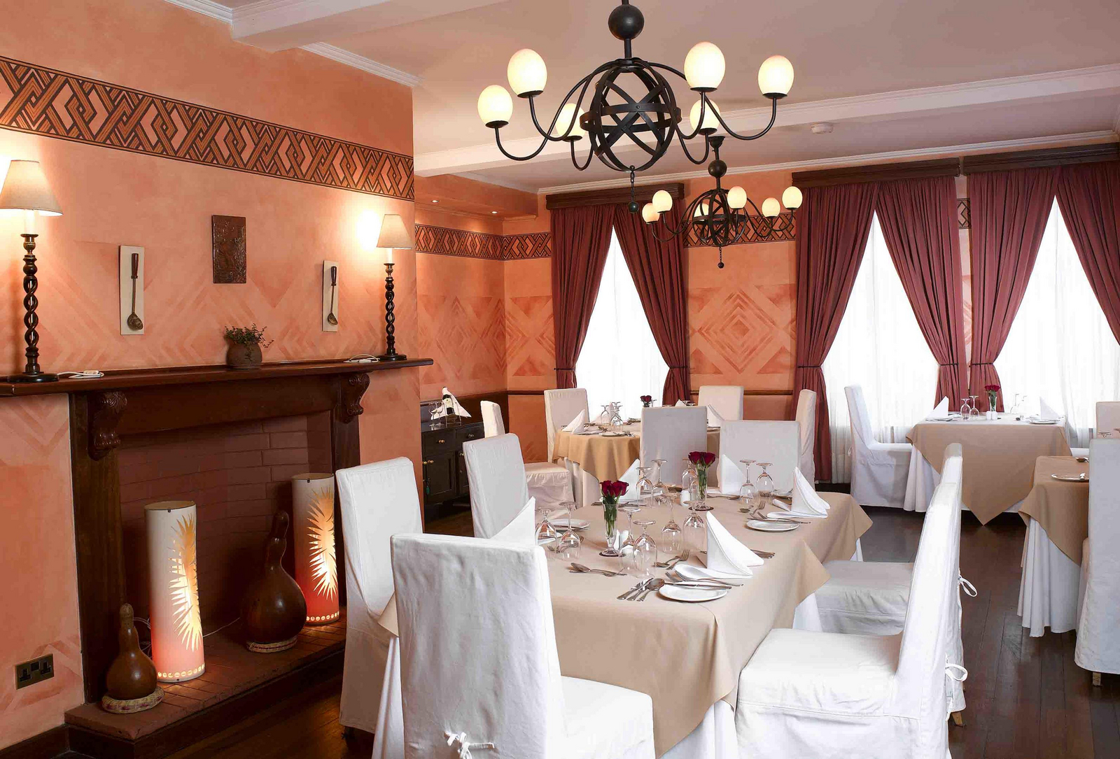 House of Waine House of Waine: Restaurant