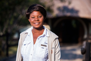 Mukambi Safari Lodge: Mitarbeiterin