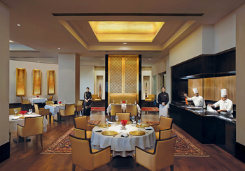 The Oberoi Mumbai: Ziya Restaurant