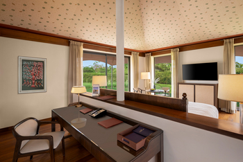 The Oberoi Vindhyavilas Wildlife Resort: Schreibtisch
