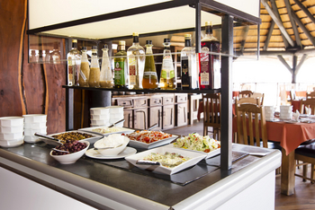 Twyfelfontein Country Lodge: Salatbuffet