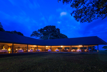 Governors' Camp: Restaurant