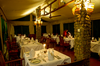 Mbuzi Mawe Serena Camp: Speisesaal