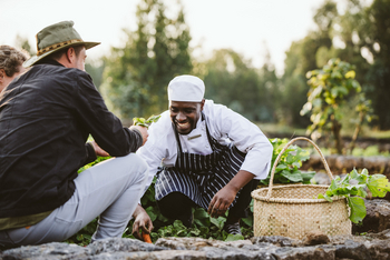 Singita Kwitonda Lodge: Fabrice im Gemüsegarten