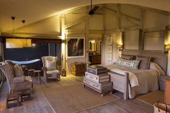 Abu Camp Abu Camp: Interieur