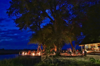 Lagoon Camp Lagoon Camp: Abend im Camp