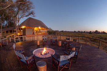 Mma Dinare Camp: Feuer auf dem Runddeck