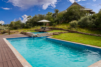 Naankuse Lodge: Gestufter Pool