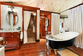 The Oberoi Rajvilas: Royal Tent - Gästebad