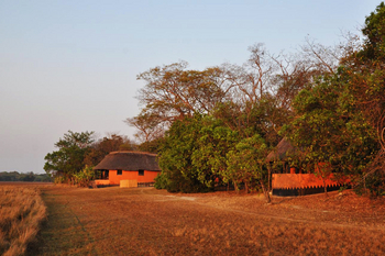Wasa Lodge: Gästechalets und Hauptgebäude