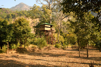 Vanghat: Beobachtungsturm