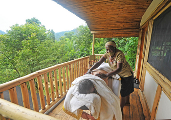 Buhoma Lodge: Massage