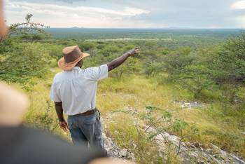 Frans Indongo Safari Lodge: Weite Landschaft
