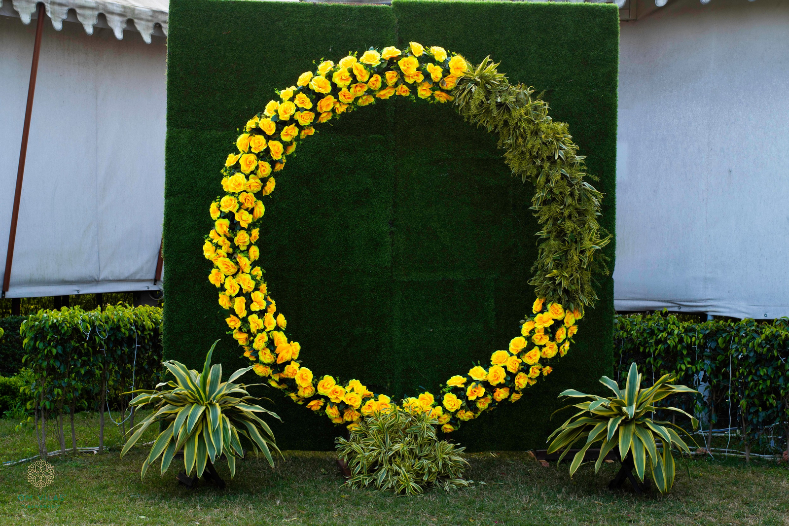 Om Vilas Om Vilas: Blumenkranz